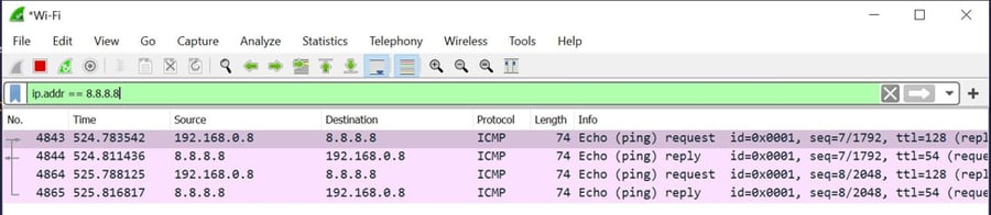 Wireshark zeigt 2 Pings, die an die IP-Adresse 8.8.8.8 gesendet wurden